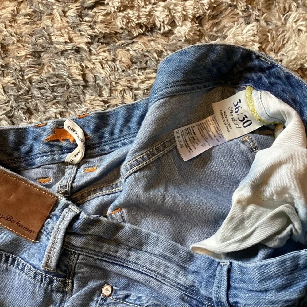 TOMMY BAHAMA Jeans Blue Standard Wash Denim Straight Men’s 36x30 - Picture 3 of 8
